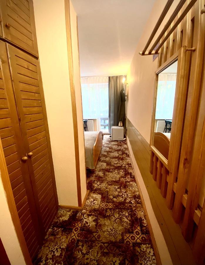 Guest house Ametyst *