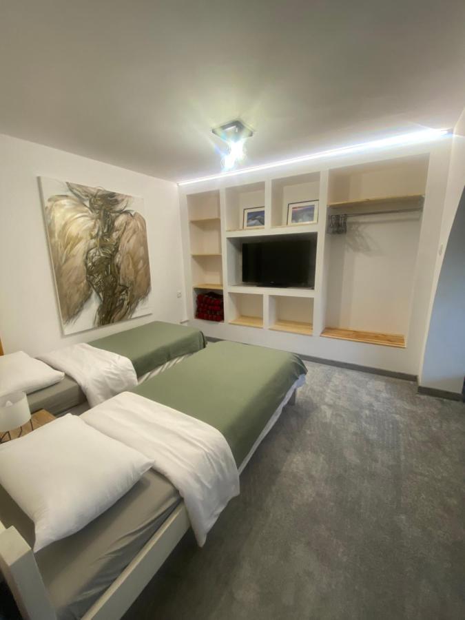 Guest house Ametyst *